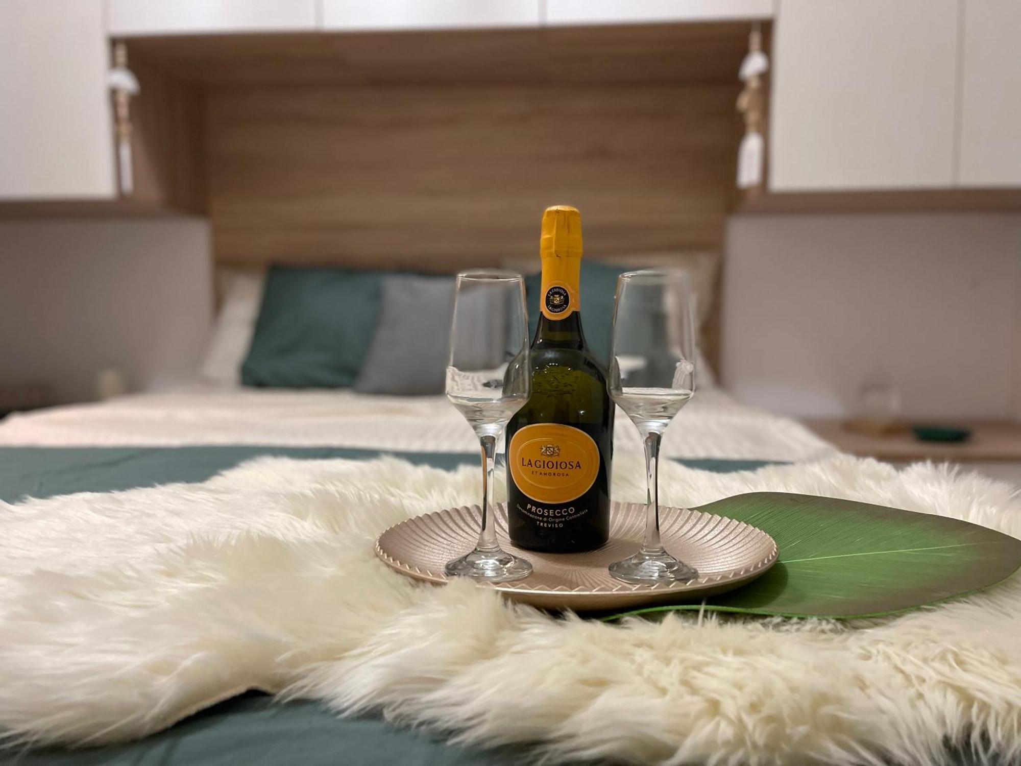 Radium Luxury Apartment Palace Bukareszt Zewnętrze zdjęcie